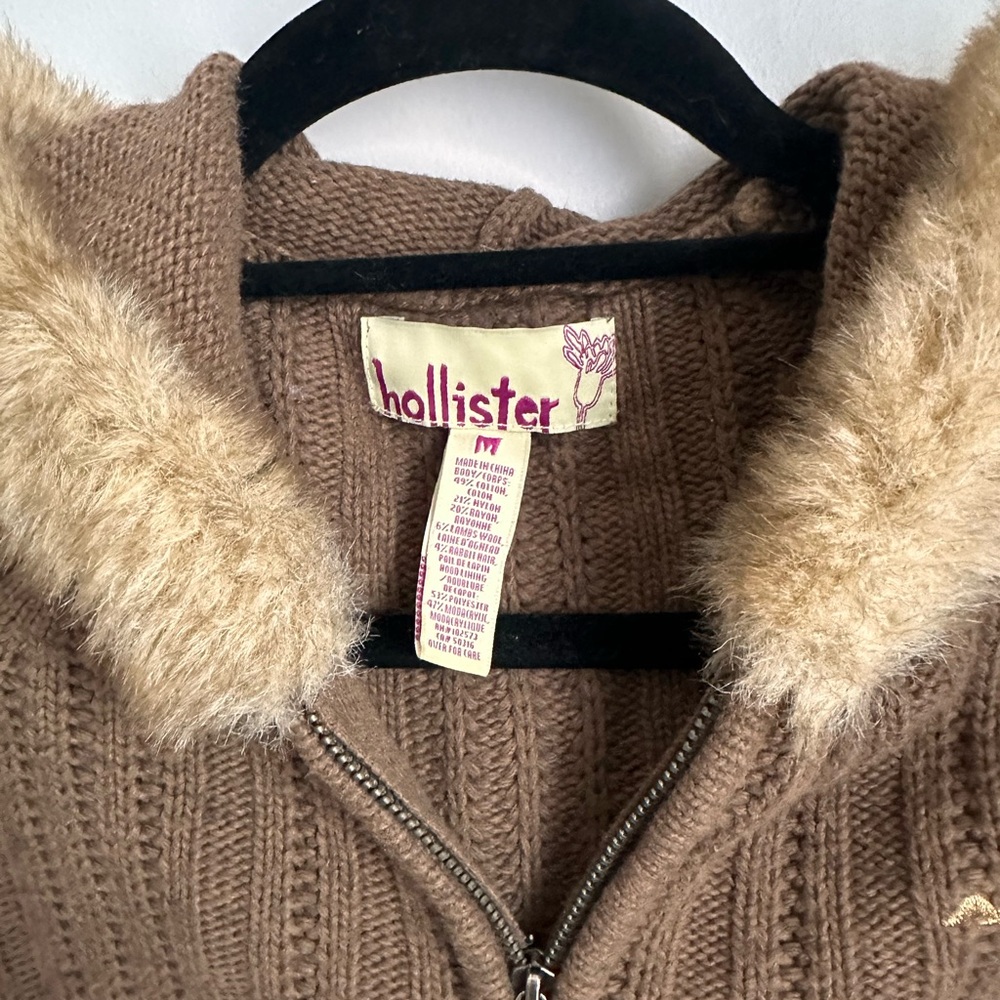 Vintage Y2K Hollister brown knit sweater with fur hood